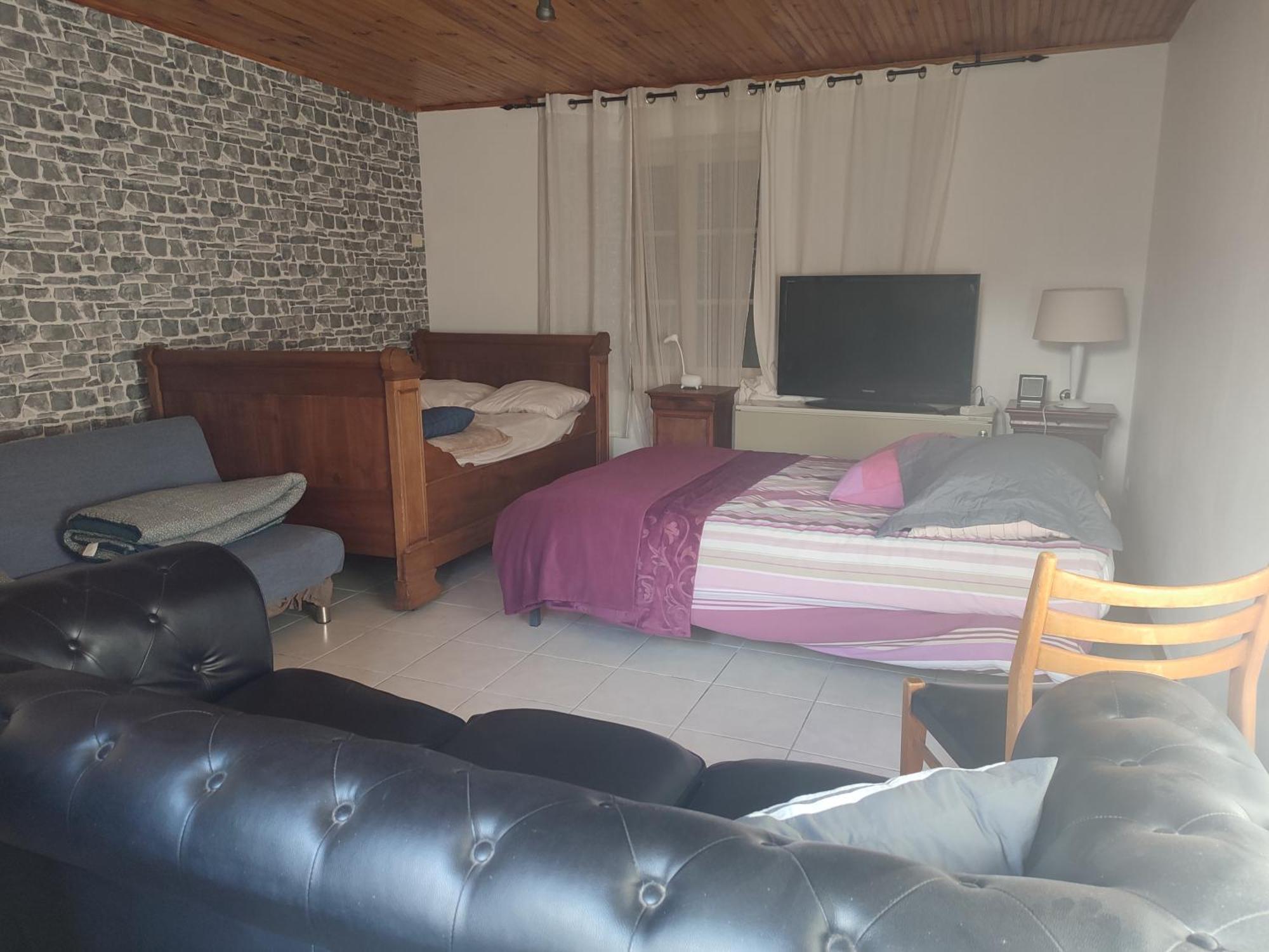 Maison Plain Pied, 2 Chambres, Longere Typique , Fraiche, Dans Bourg Avec Tous Commerces Luçay-le-Mâle Eksteriør billede