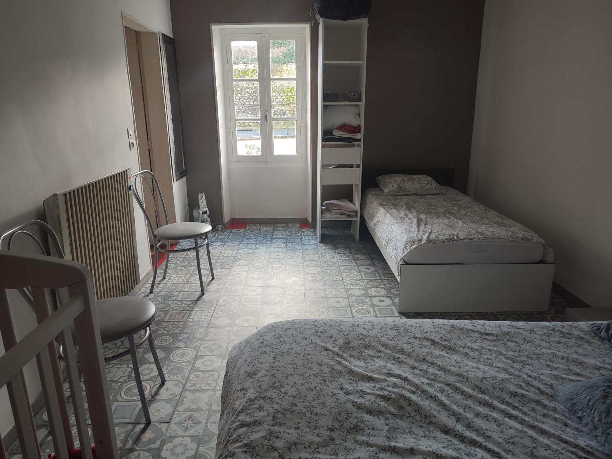 Maison Plain Pied, 2 Chambres, Longere Typique , Fraiche, Dans Bourg Avec Tous Commerces Luçay-le-Mâle Eksteriør billede