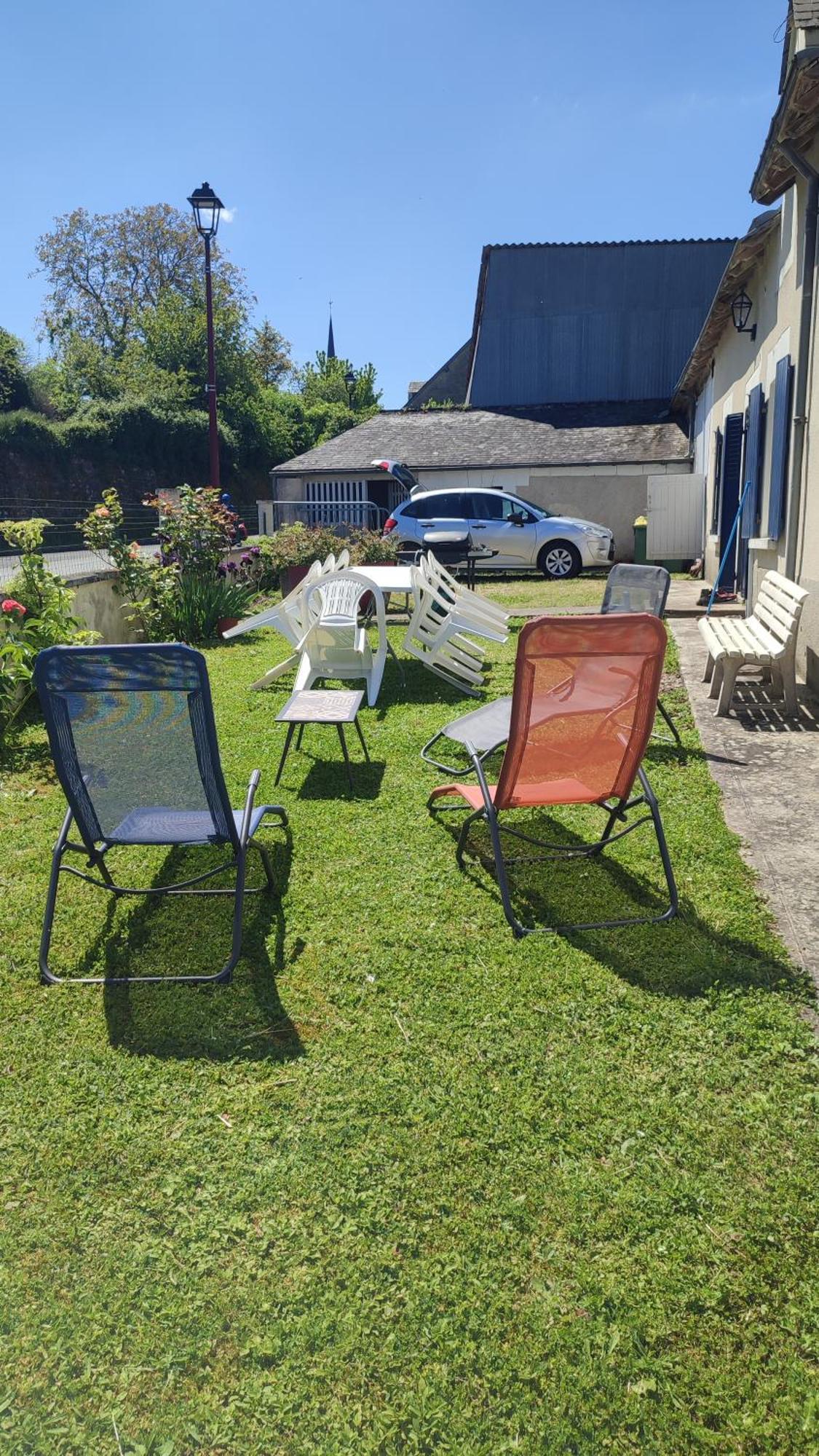 Maison Plain Pied, 2 Chambres, Longere Typique , Fraiche, Dans Bourg Avec Tous Commerces Luçay-le-Mâle Eksteriør billede
